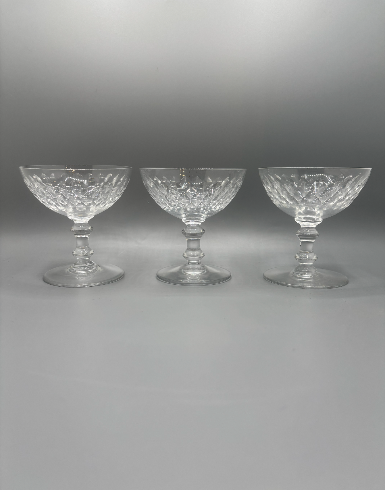 BACCARAT - 6 Coupes à champagne en cristal, modèle Armagnac