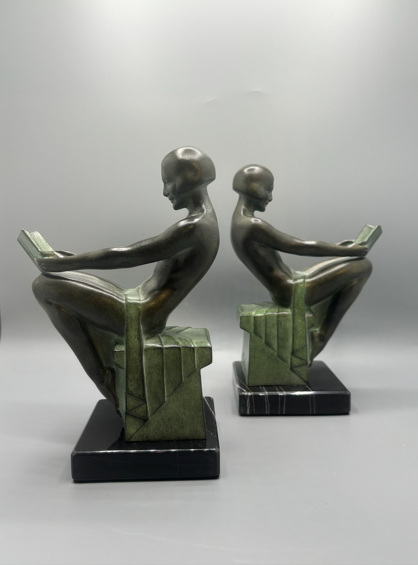 Paire de serre livres "Délassement" Max Le Verrier