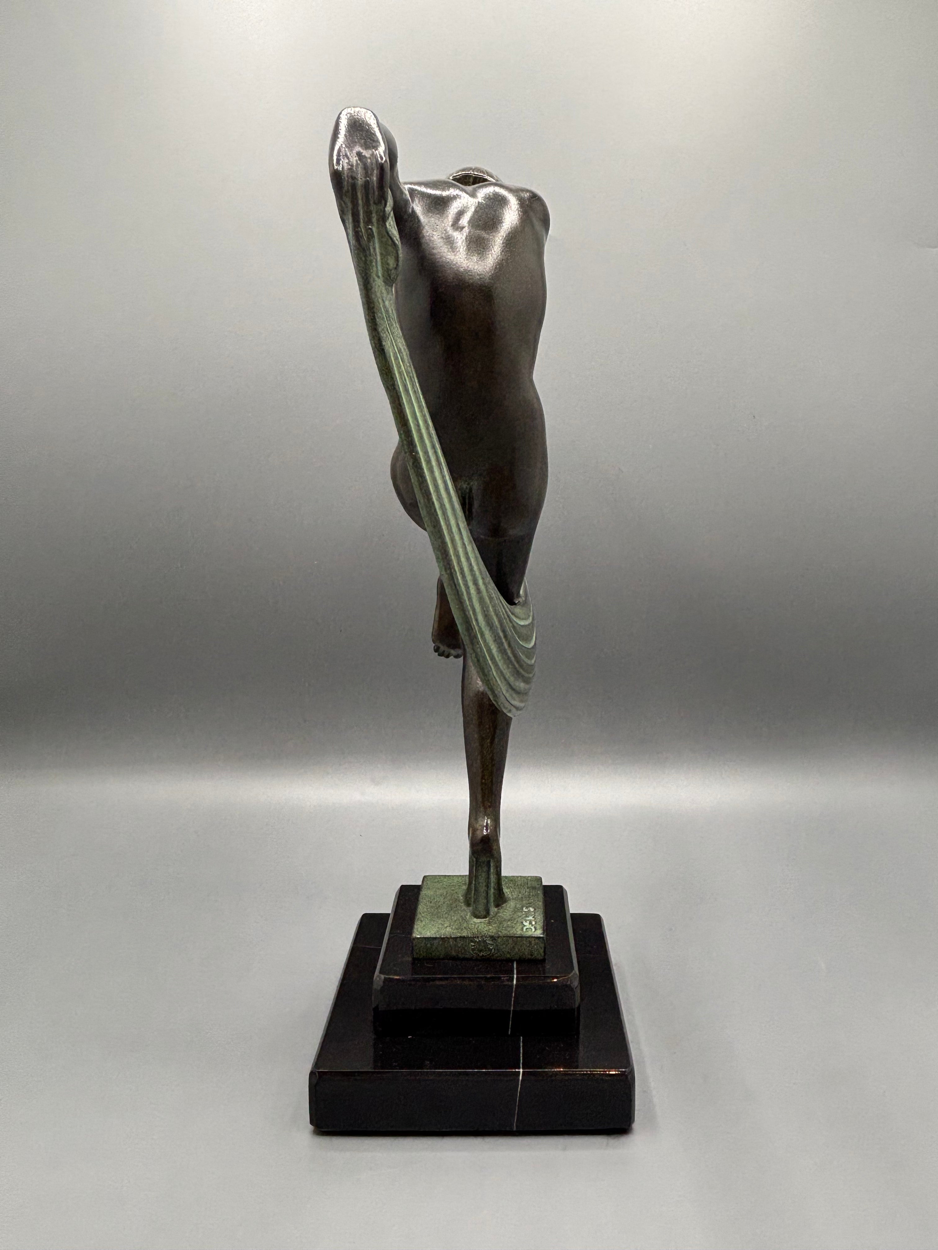 Sculpture "Folie" Denis