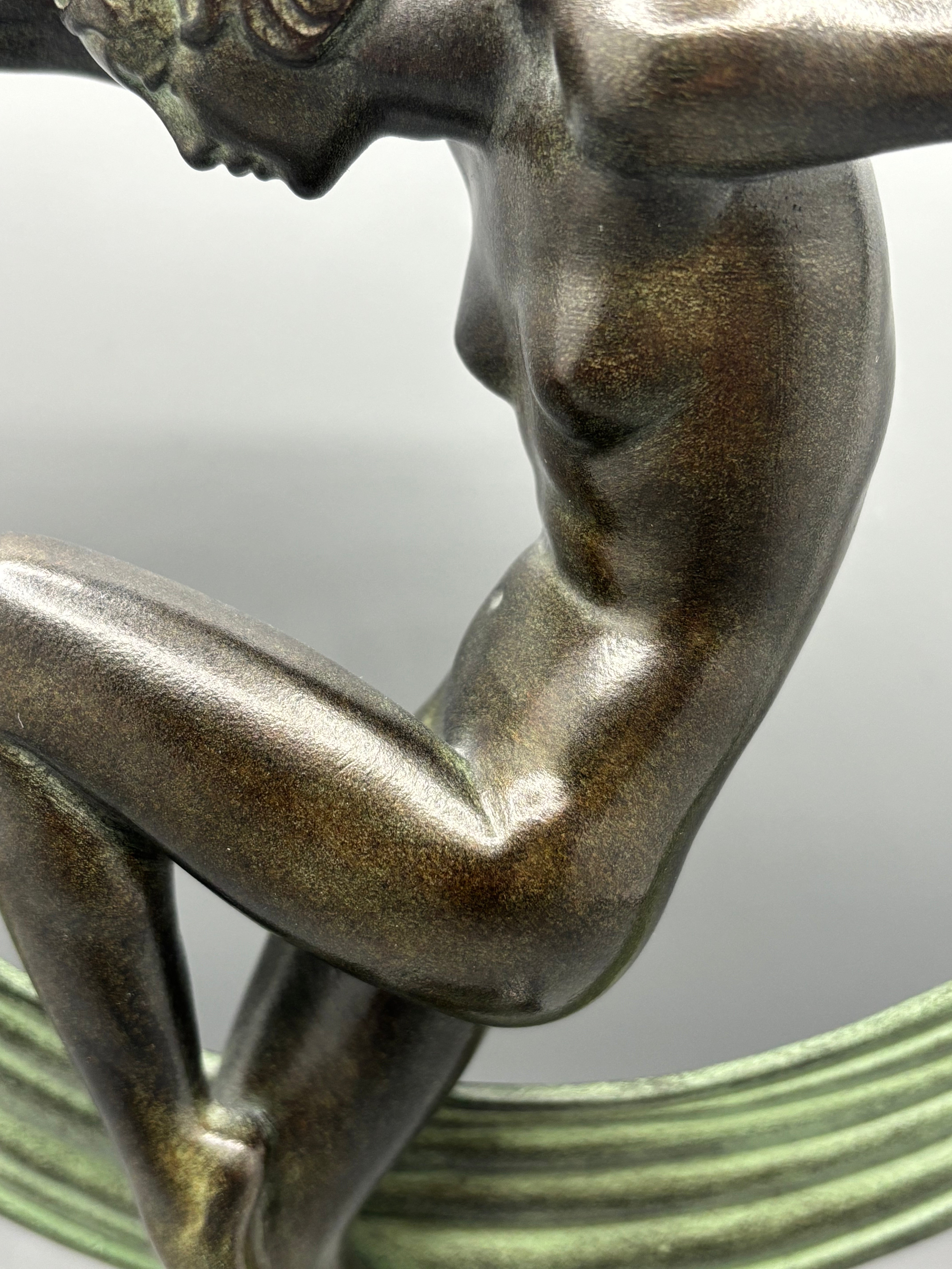 Sculpture "Folie" Denis