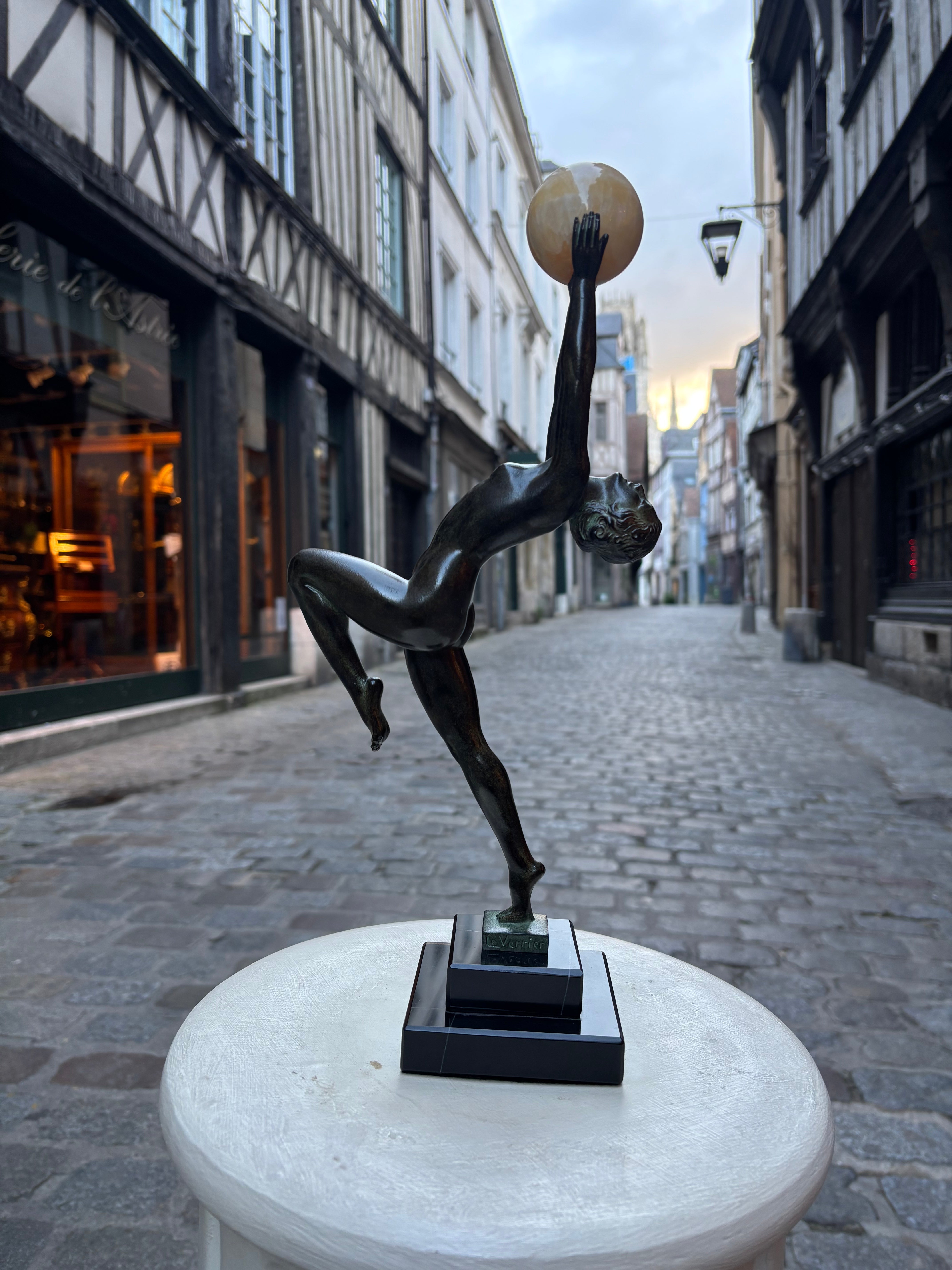 Sculpture "Jeu" Max Le Verrier
