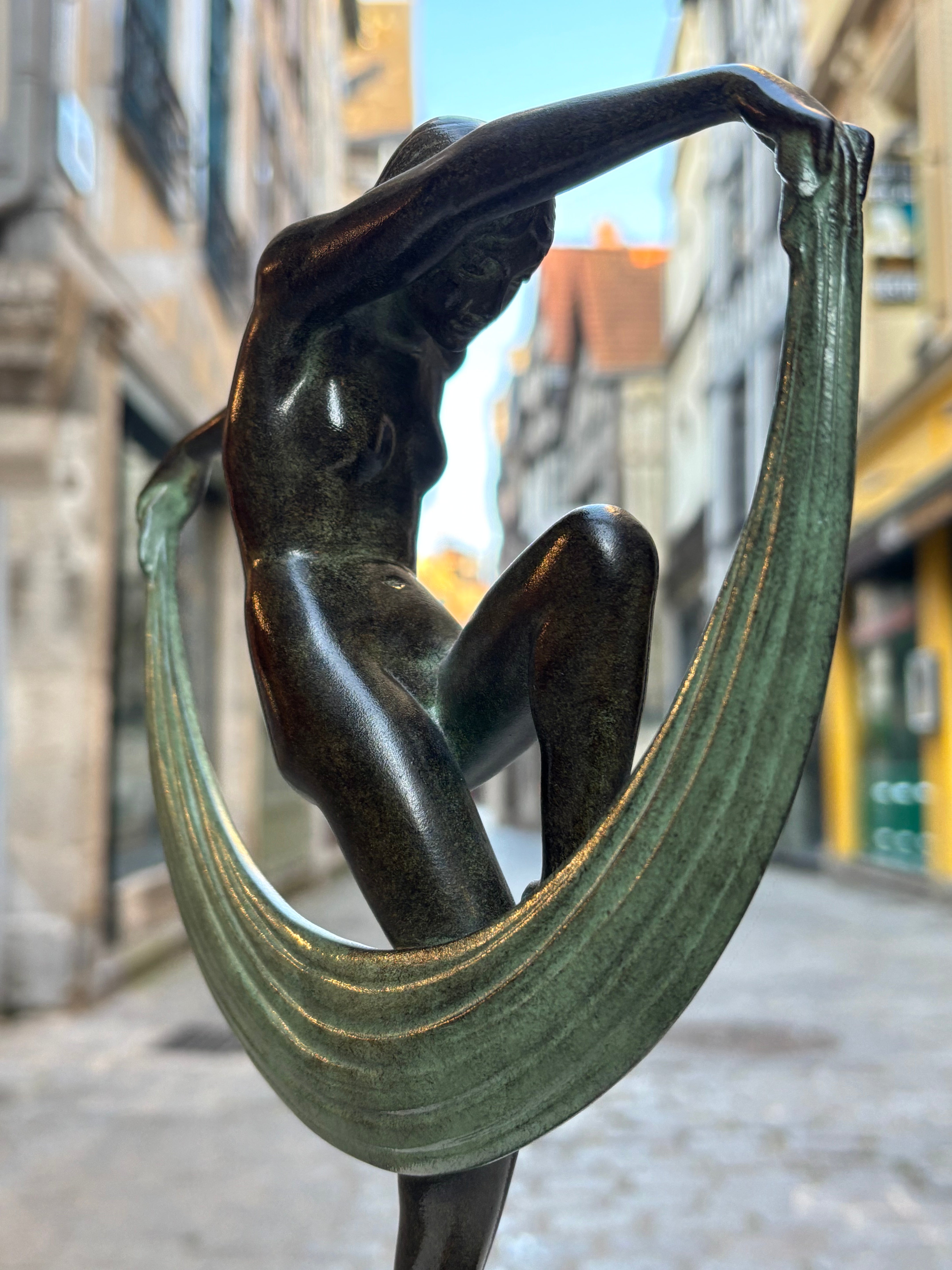 Sculpture "Folie" Denis