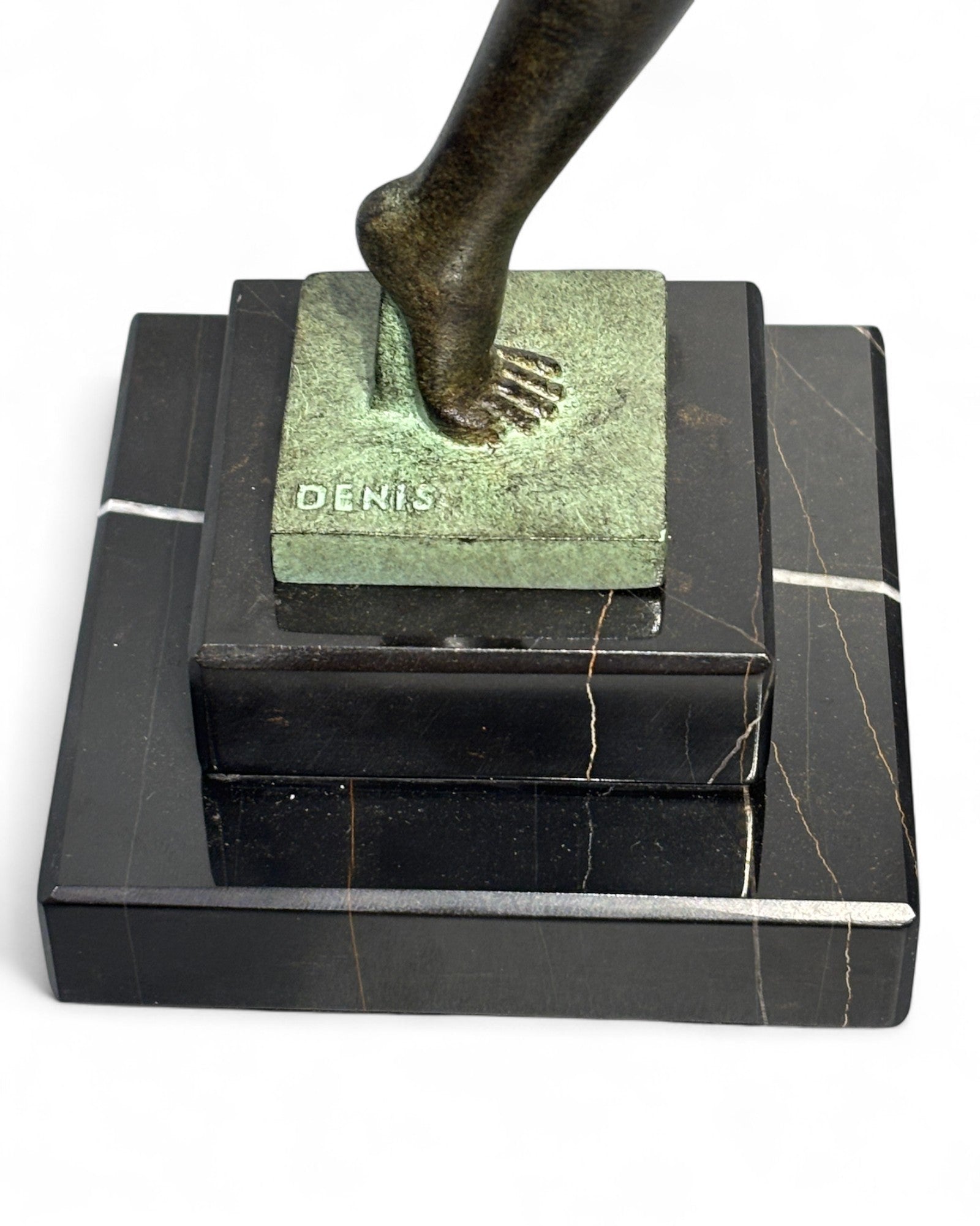 Sculpture "Danseuse aux boules" Denis