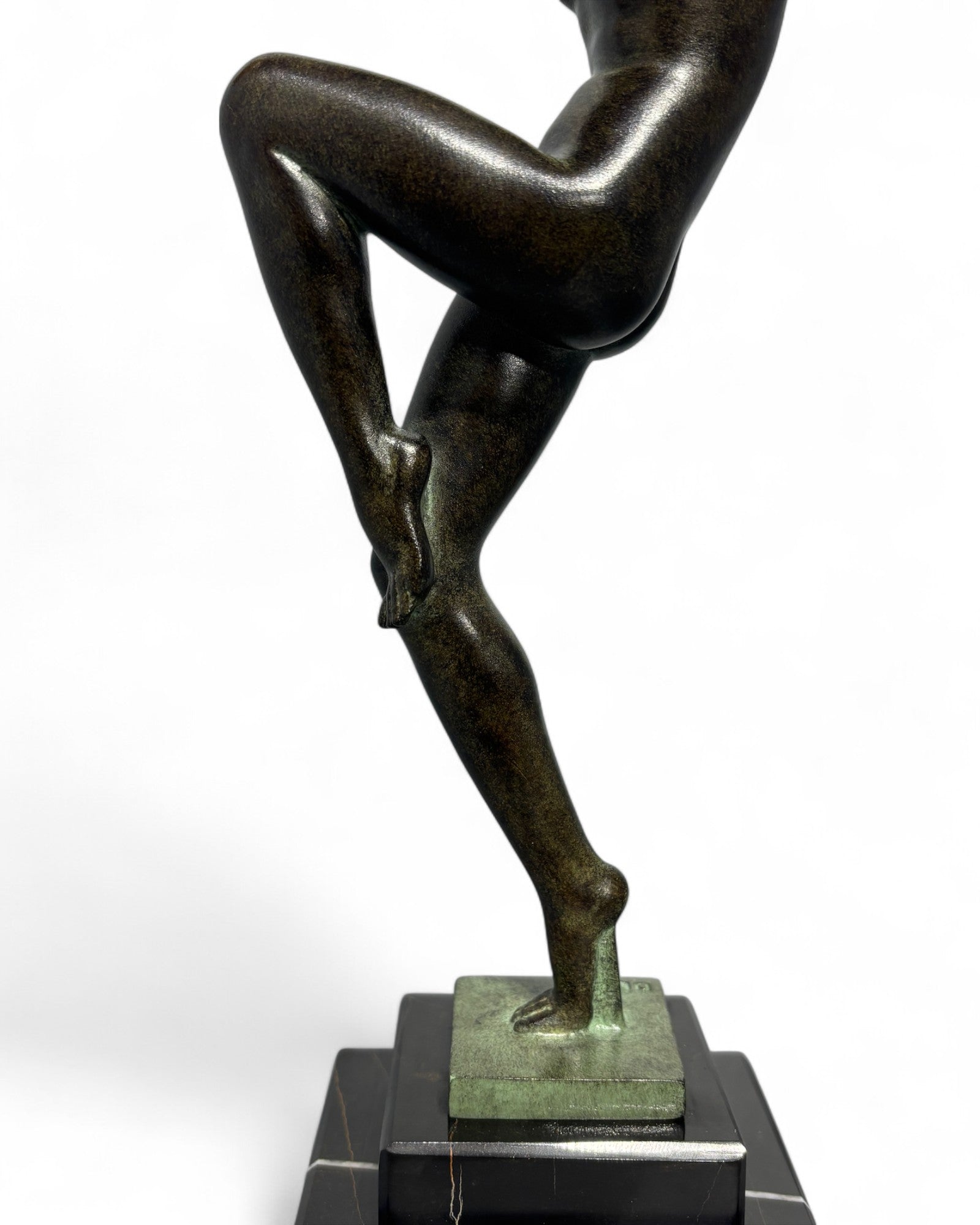 Sculpture "Danseuse aux boules" Denis