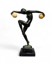Sculpture "Danseuse aux boules" Denis