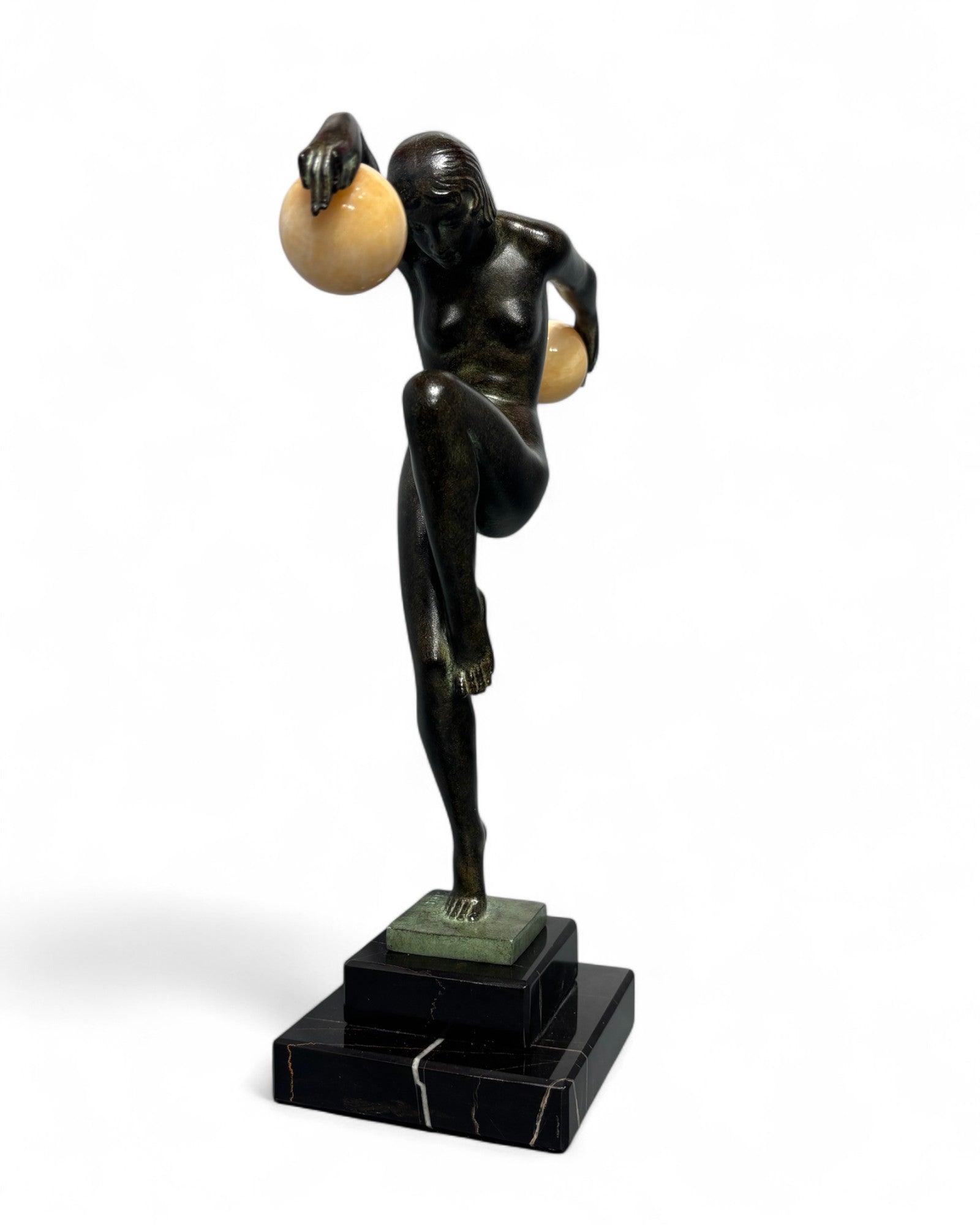 Sculpture "Danseuse aux boules" Denis